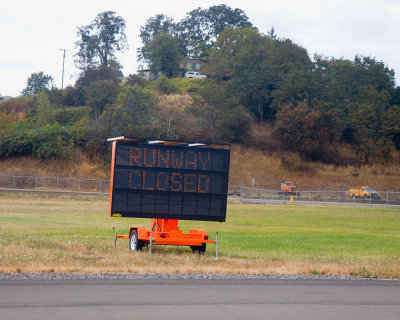 Roseburg Runway Closed