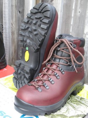 Backpacking_Boots_20081117_IMG_1741.JPG