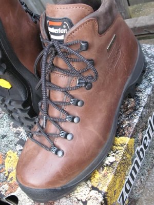 Backpacking_Boots_20081117_IMG_1747.JPG