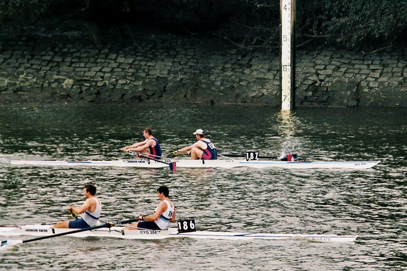 2006 - Pairs Head CNV00029