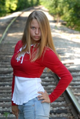 Laura_05JUL08_0300.JPG
