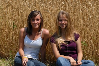 Katie_Aleigha_06JUL08_0069.JPG