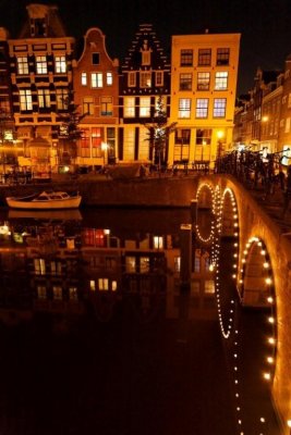 Amsterdam (by night) (10).jpg