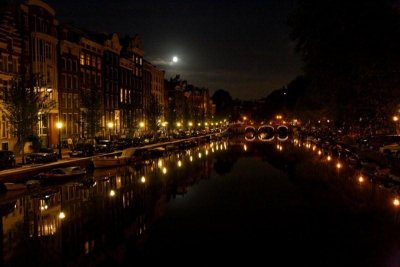 Amsterdam (by night) (2).jpg