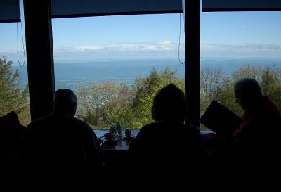 052208-N-2376- Breakfast with a view at Skyland dining room.jpg
