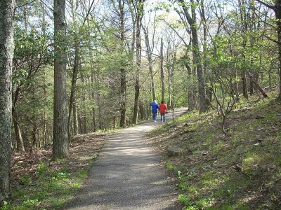 052208-N-2380 Path back to cabins from the dining room.JPG