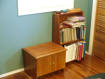Bench/cabinet & bookshelf