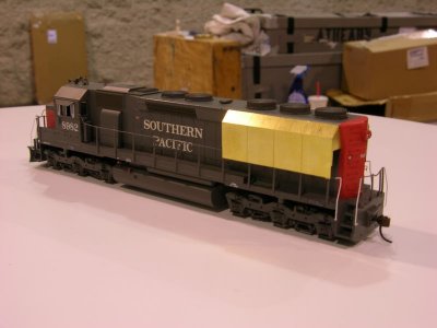 New from Athearn - assembly sample - elephant ear SP SD45