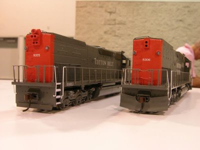 Athearn HO: New SP and SSW SD40T-2 Snoots both 116 and 123 to be offered.