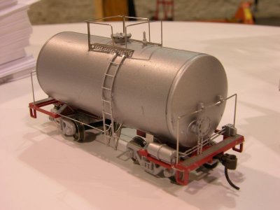Athearn HO: ALL New Beercan Tank Car