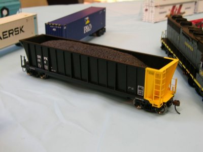 Athearn HO: Totally reworked MDC tooling-  Berwick Bathtub gons