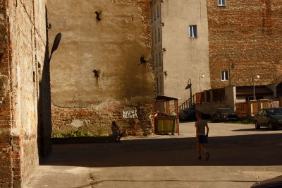 Warsaw_kids on Praga.jpg