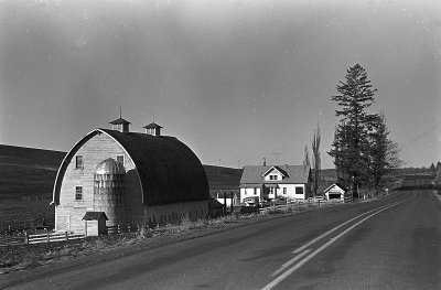 barn-2.jpg