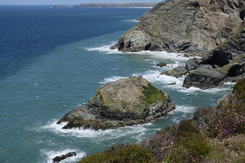 Green Island foreground, Penhale point and Carters rock island taking over new horizon