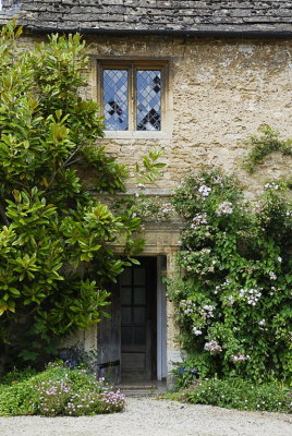 stable court detail