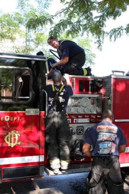 20080703-chicago-house-fire-6132-S-Hermitage-19.jpg