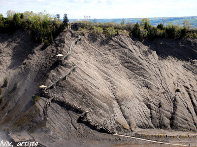 Quebec Chutes Escaliers.jpg