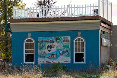 Paw Paw mural