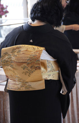 Kimono with Otaiko (Drum Knot) 038.jpg