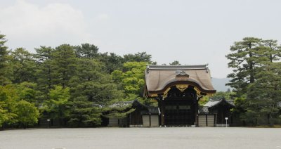 Main Gate to Ninomaru Palace, Nijo Castle 062.jpg