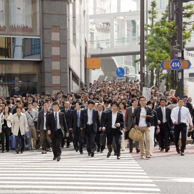 Shinjuku Commuters 027.jpg