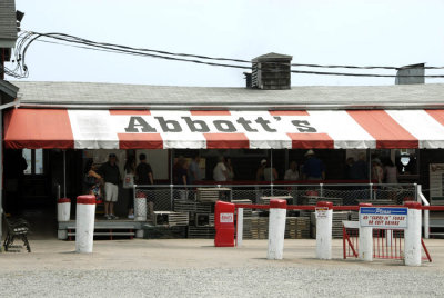 Abbott's in Noank 4671.jpg