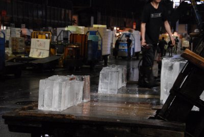 Tsukiji Market 008.jpg