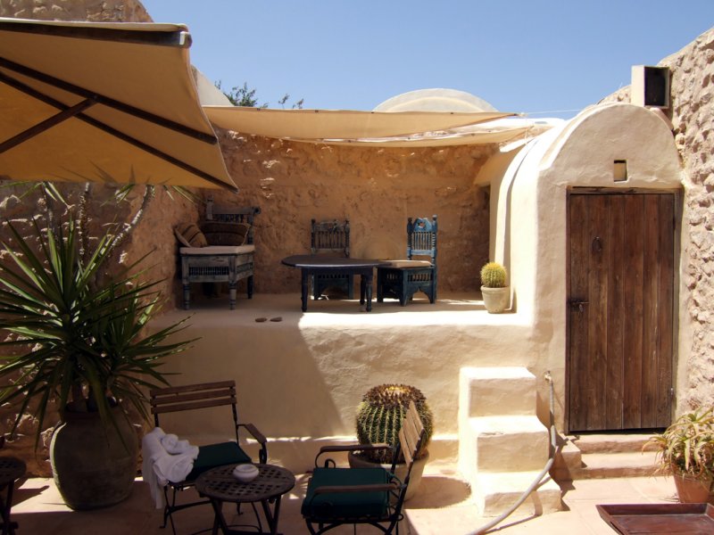 Hotel Dar Dhiafa Poolside Seating.jpg