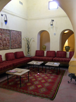 Hotel Dar Dhiafa Lobby.jpg