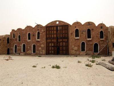 Ksar Main Gate.jpg