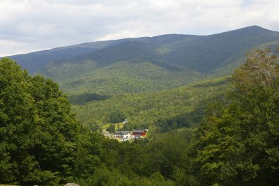 White Mountains valley resort