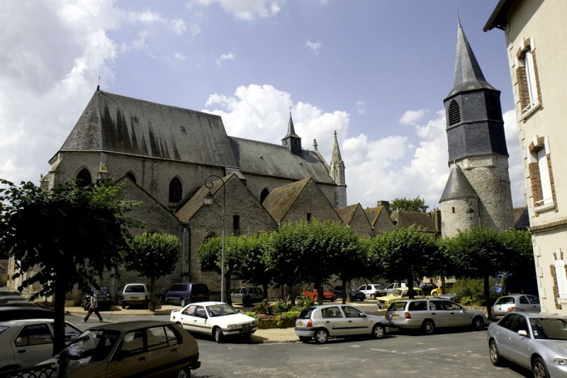 ChatillonColigny-1.jpg