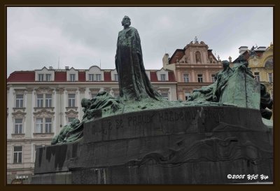 20 Jan Hus Monument.jpg