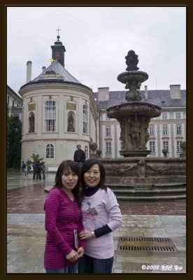 13 Prague Castle.jpg