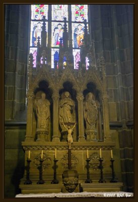 19 Altar.jpg