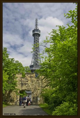 005 Petrn Observation Tower.jpg