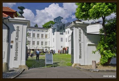 051 Museum Kampa entrance.jpg