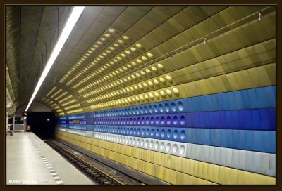 103 Subway.jpg