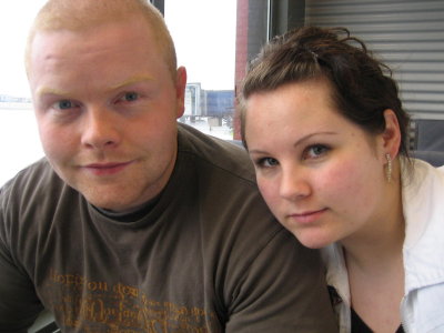 Vi,, hann eitthva skrtin  svip.
