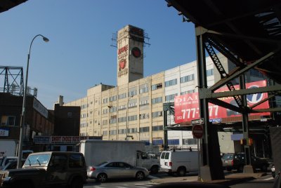 Astoria Line south 7108 18.JPG