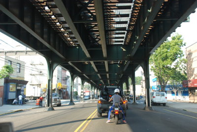 Astoria Line south 7108 2.JPG