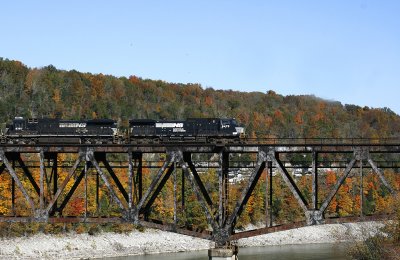 NS 44A crosses the Cumberland RIver 