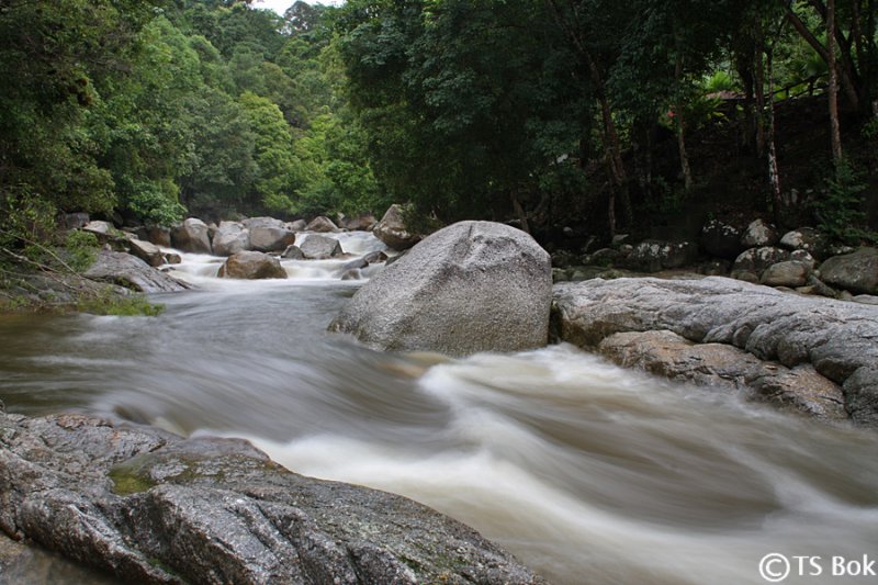 Chamang Waterfall.jpg