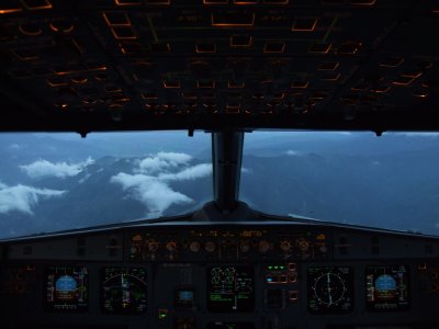 Kathmandu Approach 1.JPG