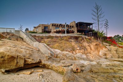 la jolla cliffs house.jpg