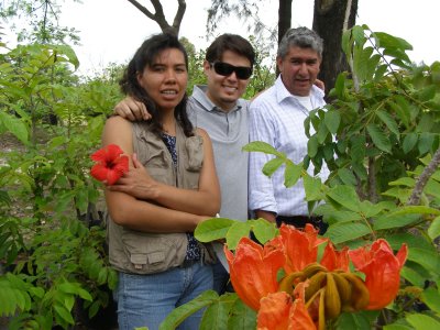 Helena, Mariano, and Adan at the vivero en Yecapixtla