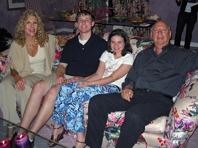 Nana, Nathan, Lillie and Papa