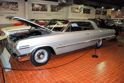 1963 Chevy Impala   Z-11 427 factory lightweight