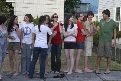 cousins trying to line up