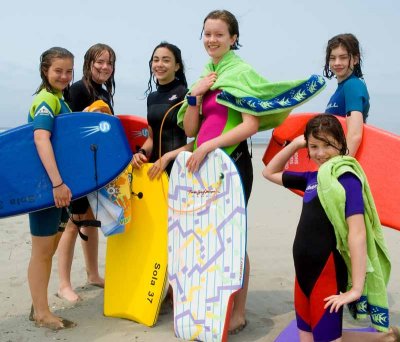 Surfer girls
